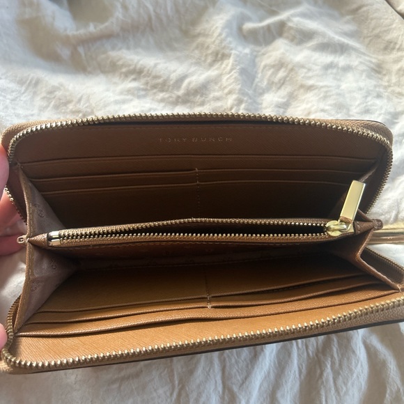Gorgeous leather wallet - Picture 3 of 3